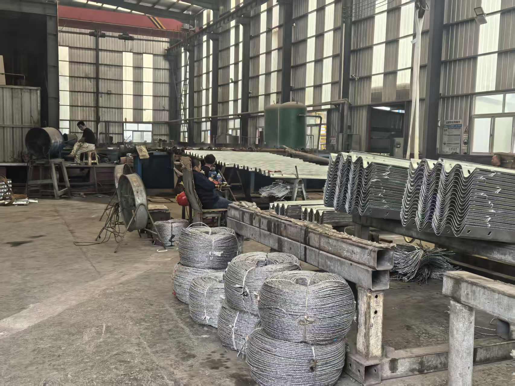潮州市环氧锌基波形护栏三波波形护栏 - 哪里好